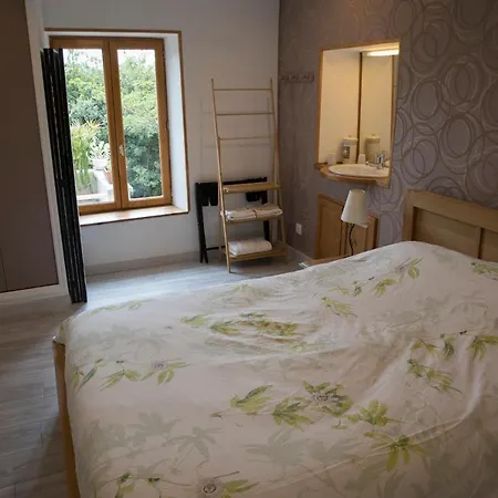 Agreable Logement Independant Avec Veranda Vienne  Extérieur photo